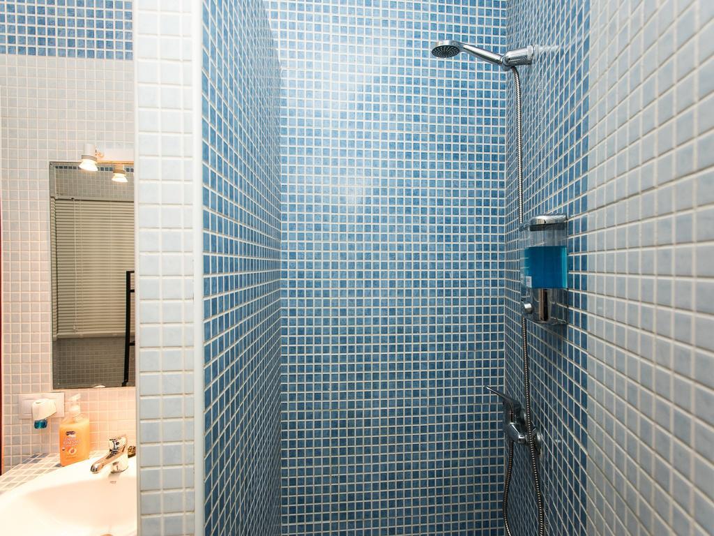 Divi Apartments Valvanera Seville Exterior photo